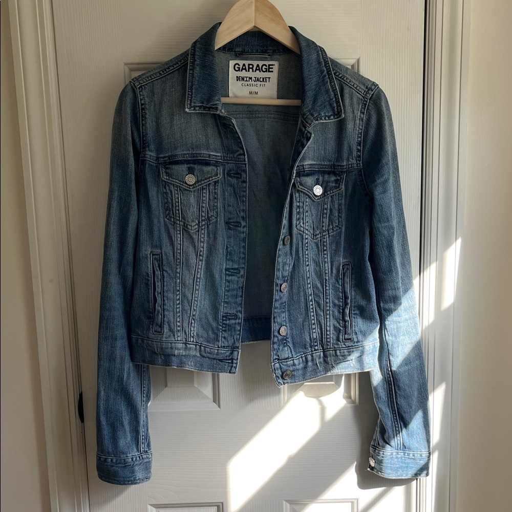 Garage Women's Classic Blue Jean Jacket